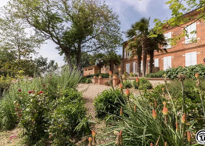 Les Pyrenees 펜션 *