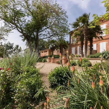 Les Pyrenees Holiday home *