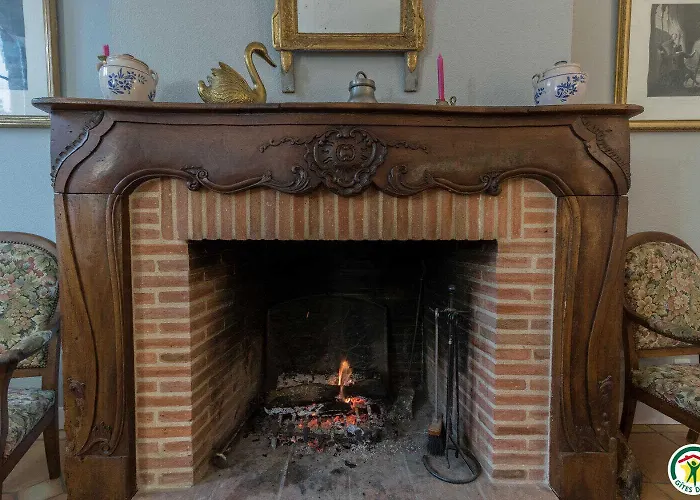 Les Pyrenees * Aurin